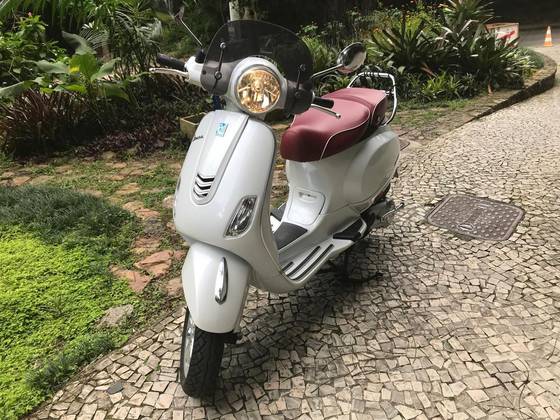 VESPA CLASSIC VXL 150 VESPA CLASSIC VXL 150